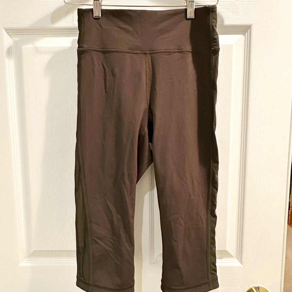 Lululemon cropped leggings